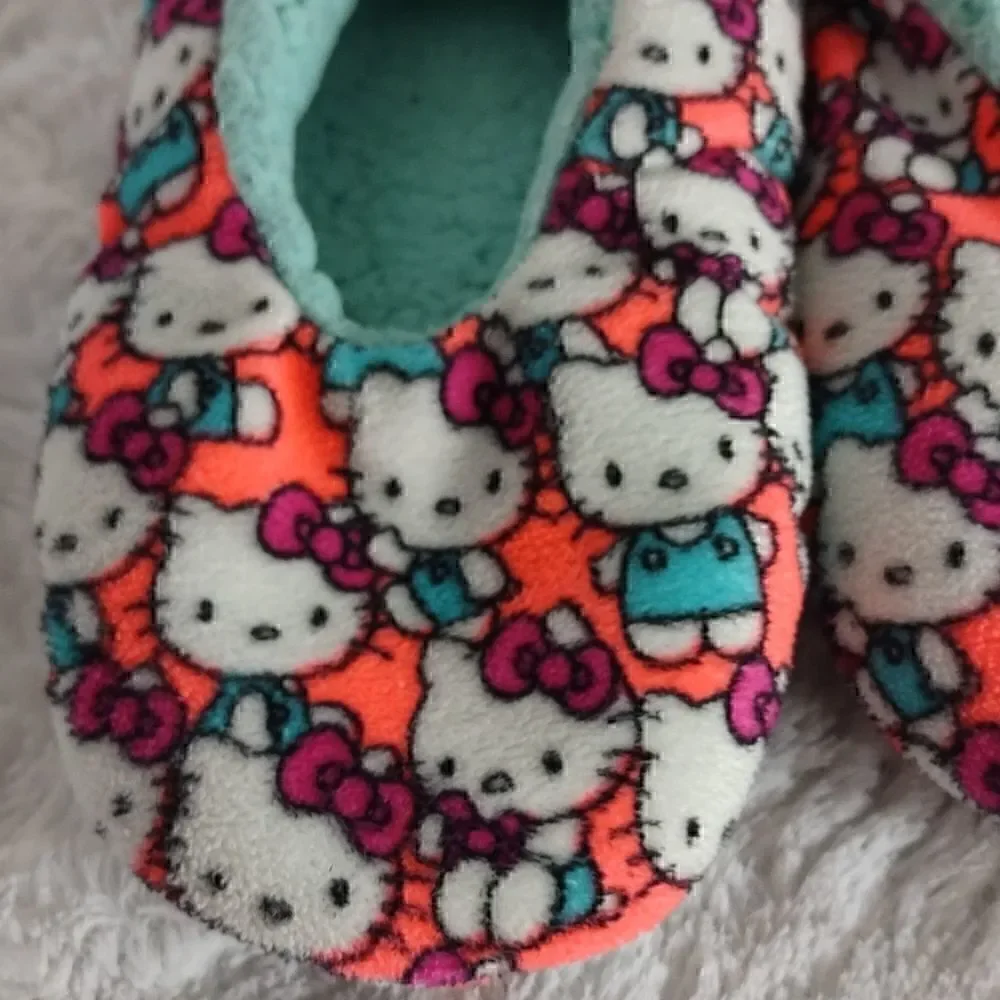 Hello Kitty Girl's Slippers